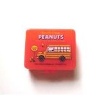 Peanuts Snoopy Eyelash Pill Small Case Brand-New School Bus Red