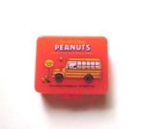 Peanuts Snoopy Eyelash Pill Small Case Brand-New School Bus Red