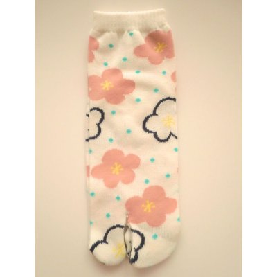 Photo1: Japanese Geta Split-toe Tabi Socks Ume Pattern Kimono Yukata White