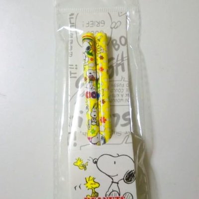 Photo2: Peanuts Snoopy Woodstock chopsticks yellow Brand New