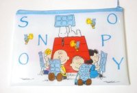 Peanuts Snoopy Woodstock Charlie Brown friends Vinyl Pouch Bag Blue Brand New