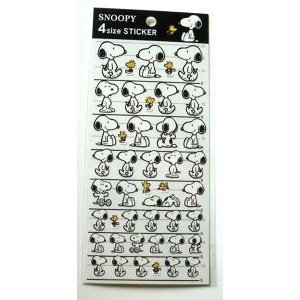 Photo: Peanuts Snoopy 4 Size Sticker Brand New