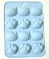 Photo: Silicone Mold Animal Cat Paw Ice cube Chocolate Blue New