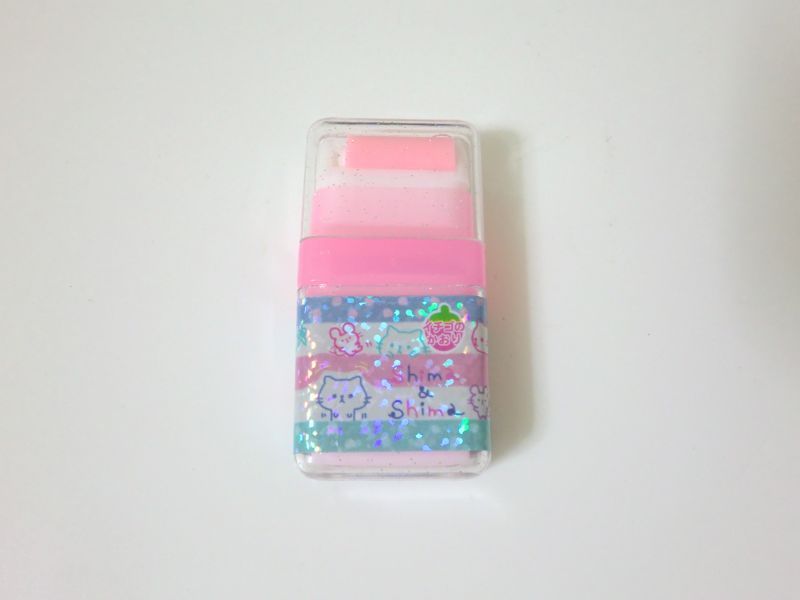 Photo1: Scented Roller Eraser Strawberry Pink Brand New (1)